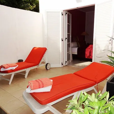 Casa Karen * Tias